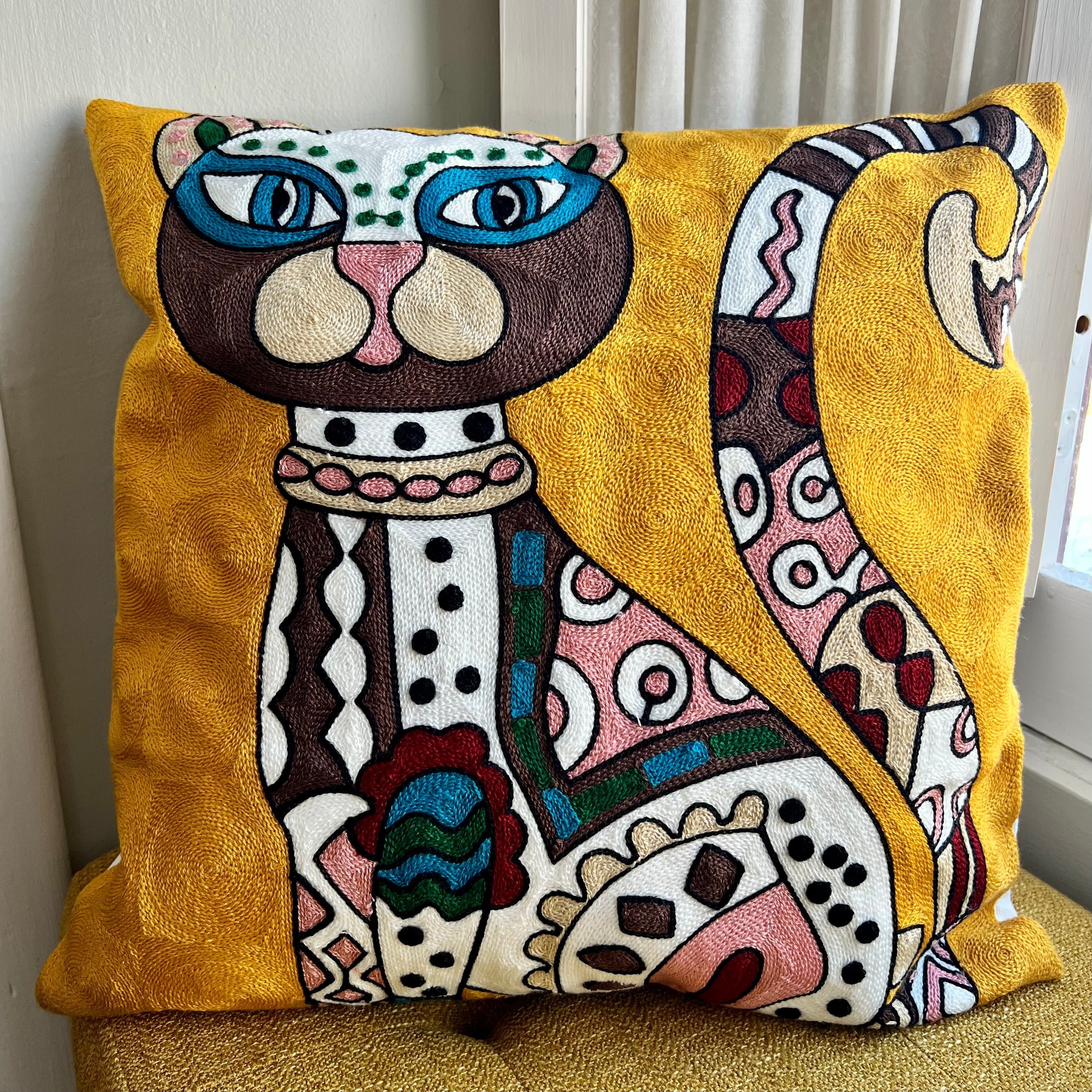 Gold Abstract Art Inspired Cat | Embroidered Pillow Cover - Image 2
